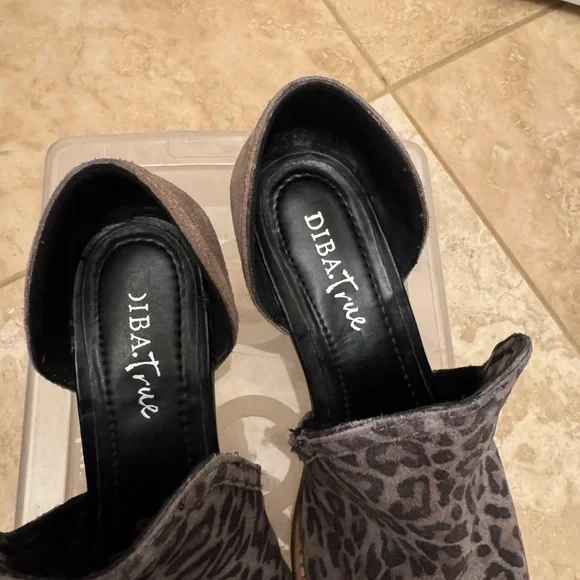 Diba True Animal Print Booties - Picture 5 of 7